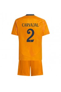 Real Madrid Daniel Carvajal #2 Jalkapallovaatteet Lasten Vieraspeliasu 2024-25 Lyhythihainen (+ Lyhyet housut)